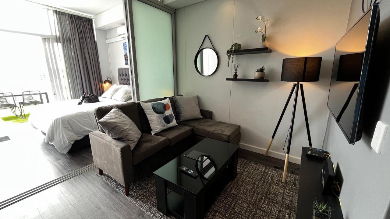 Modern Luxury Studio With Breathtaking City Views - No Load Shedding Ciudad del Cabo Exterior foto