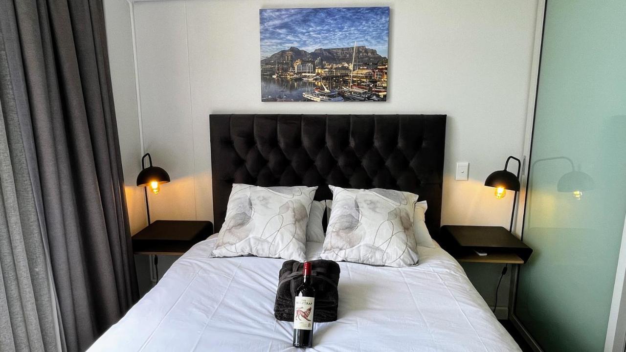 Modern Luxury Studio With Breathtaking City Views - No Load Shedding Ciudad del Cabo Exterior foto