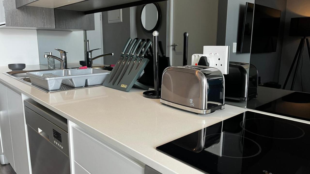 Modern Luxury Studio With Breathtaking City Views - No Load Shedding Ciudad del Cabo Exterior foto