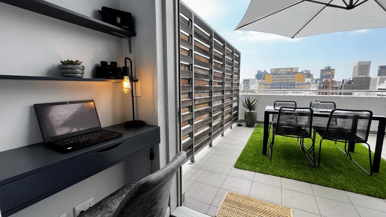Modern Luxury Studio With Breathtaking City Views - No Load Shedding Ciudad del Cabo Exterior foto